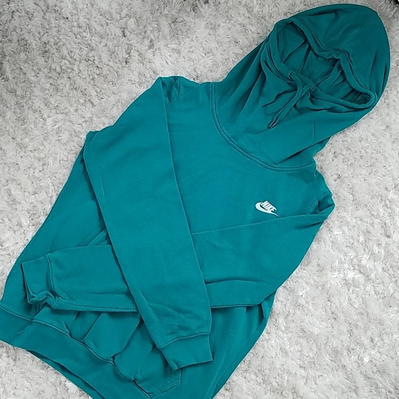 Nike Tops - Nike hooded sweatshirt, medium